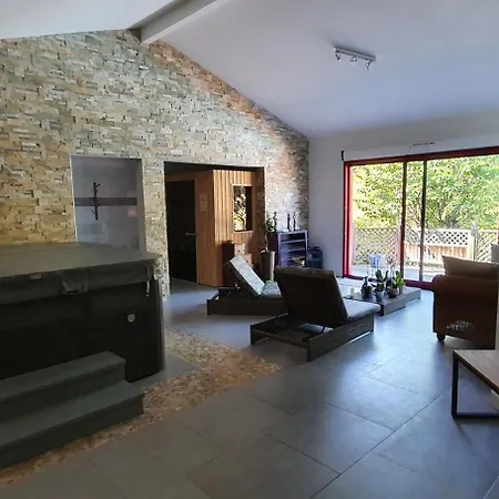 Le Clos D'o Maison De Charme La Salamandre Avec Sa Piscine Chauffee Proche De Sarlat